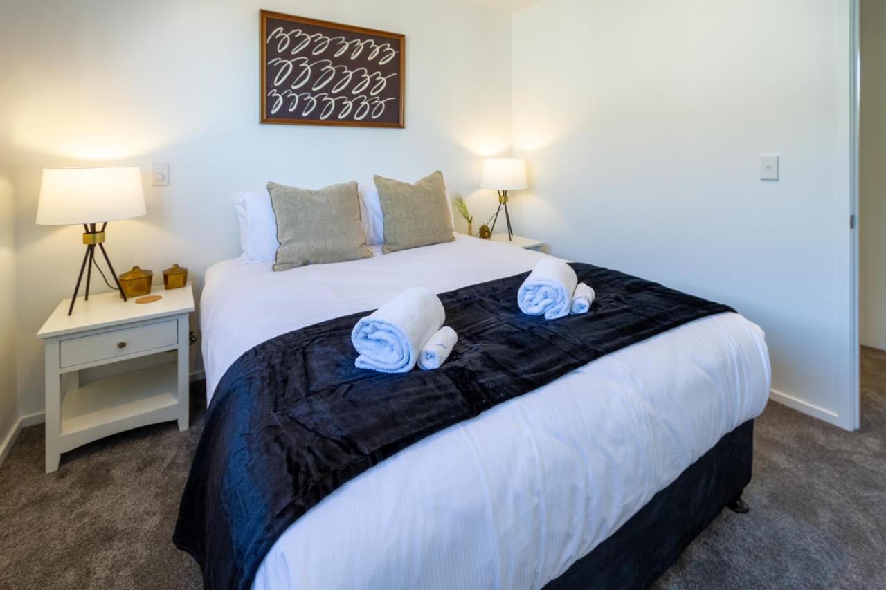 Harmony Hideout 2 Bed 2 Bath Apartment ไครสต์เชิร์ช ภายนอก รูปภาพ