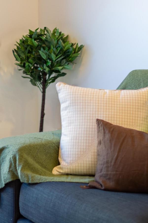 Harmony Hideout 2 Bed 2 Bath Apartment ไครสต์เชิร์ช ภายนอก รูปภาพ